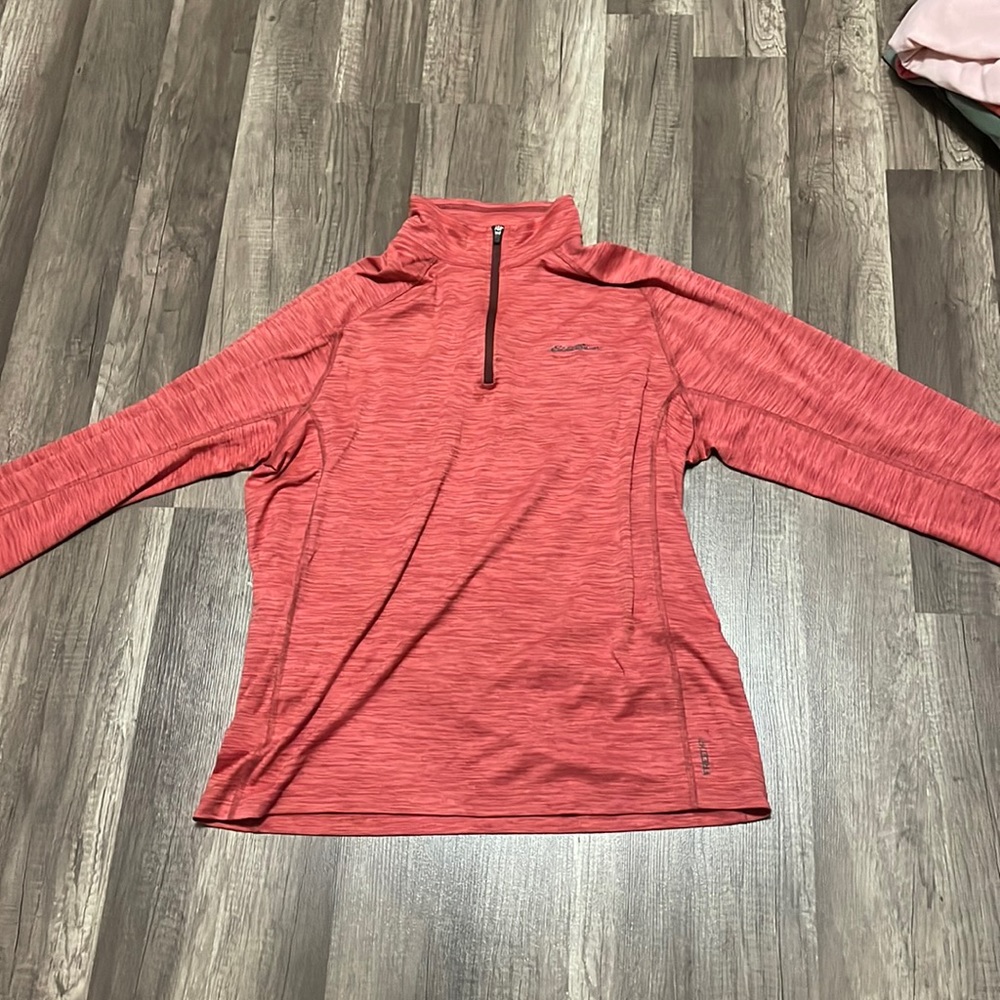 Men’s Eddie Bauer freedry quarter zip size medium